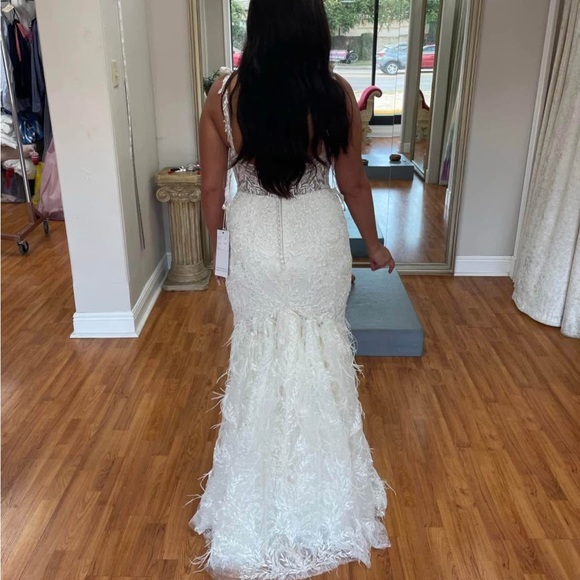 Morilee “Hera” Wedding Dress - Picture 4 of 9